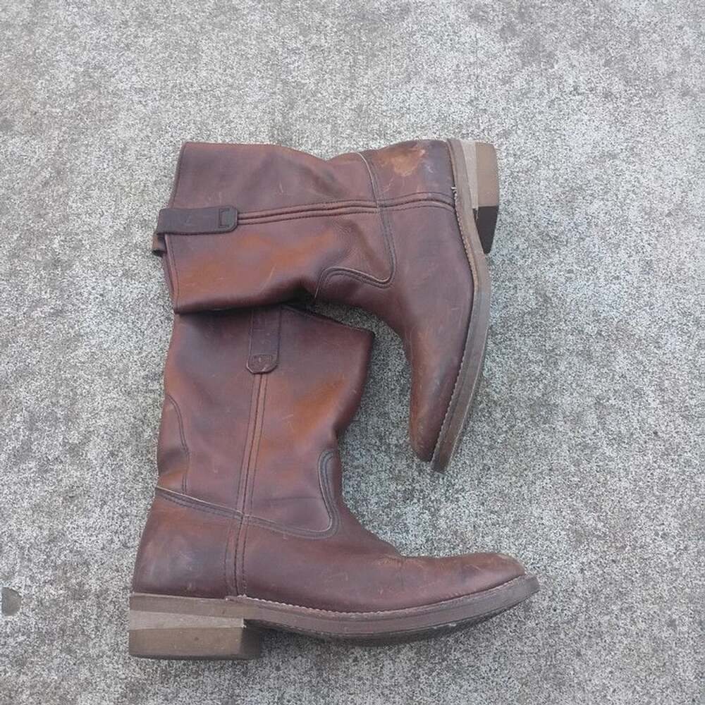 Redwings size 8.5 E cowboys boots
